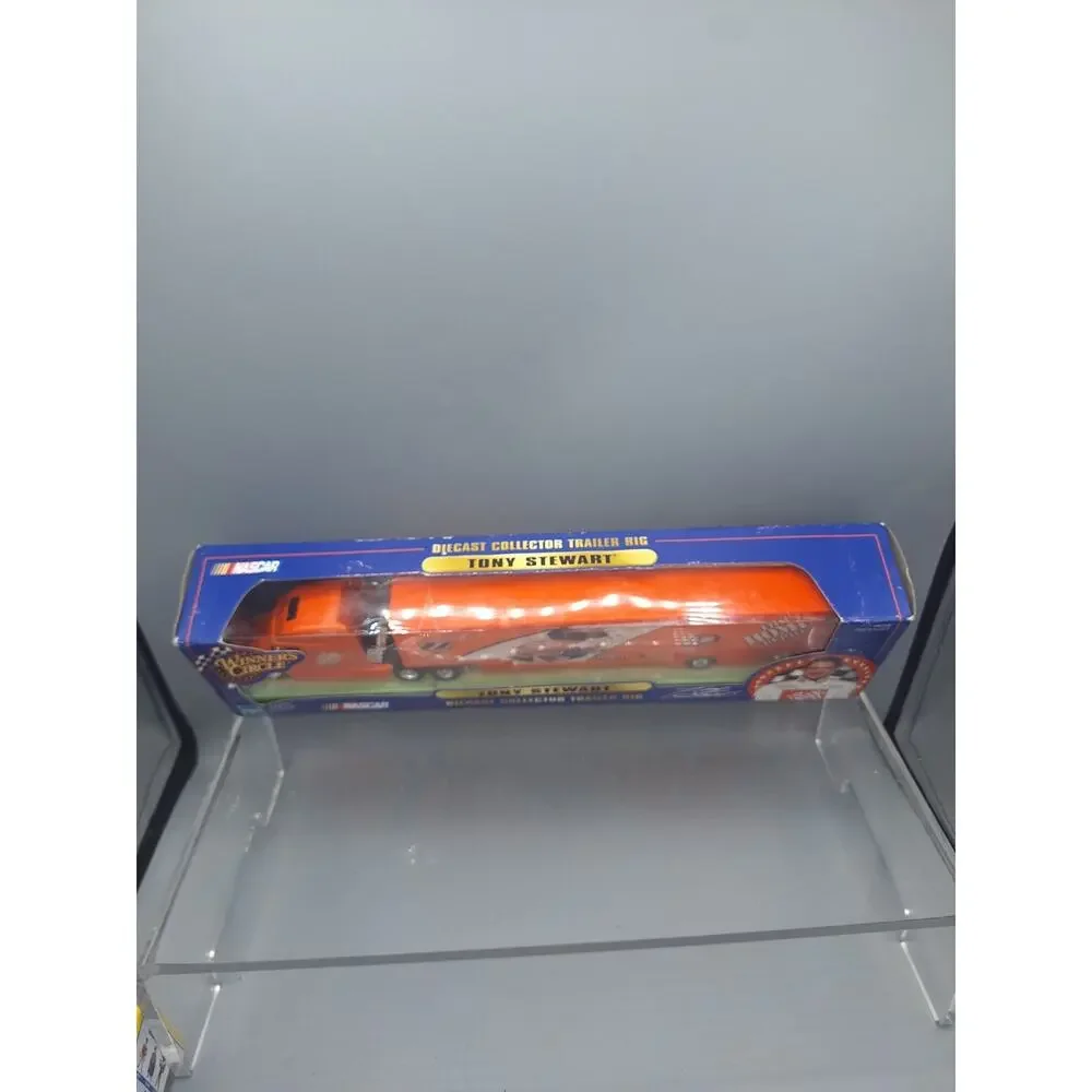 NASCAR~Winner's Circle~Tony Stewart #20 HOME DEPOT~Die Cast Trailer Rig~2000